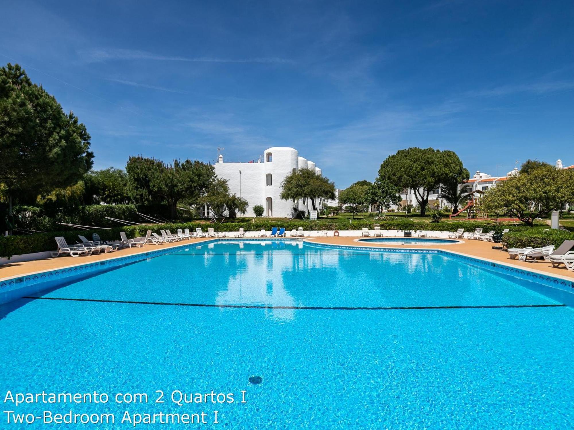 Апартаменти Akisol Armacao Pera Relax Армасан-де-Пера Екстер'єр фото